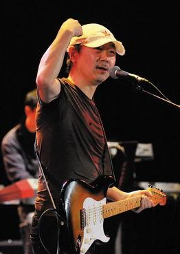 崔健爆料贝斯视频,揭秘摇滚传奇背后的故事  第2张